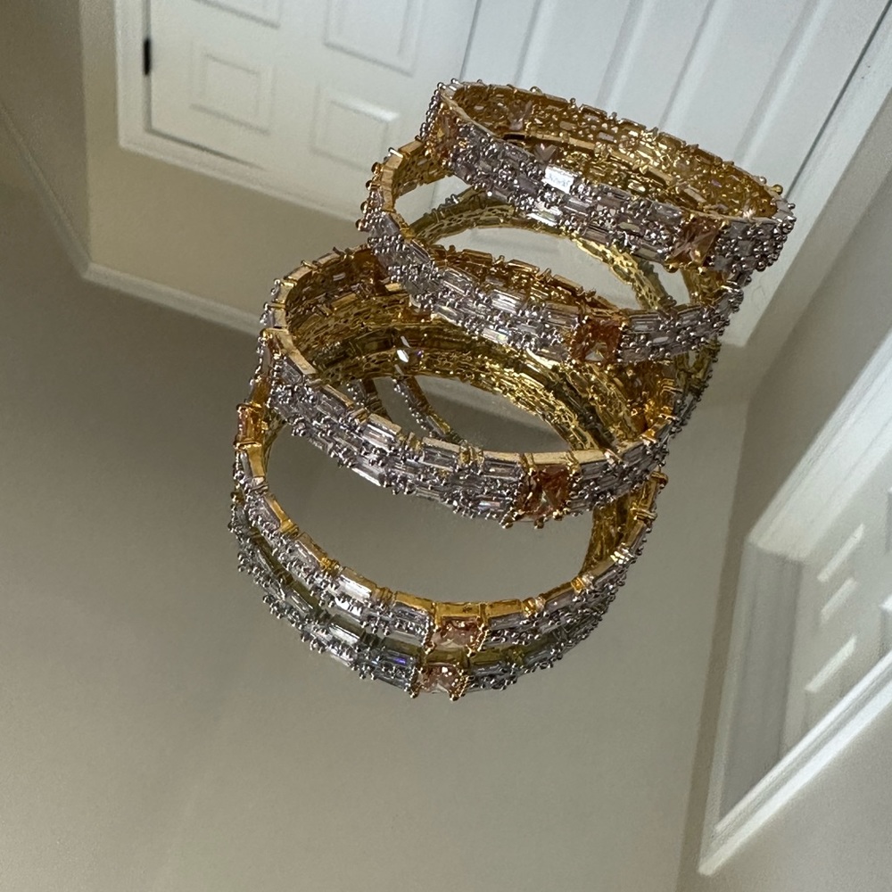 Beautiful Pakistani Indian 4pc Bangles American Diamond Style Cubic Zircon